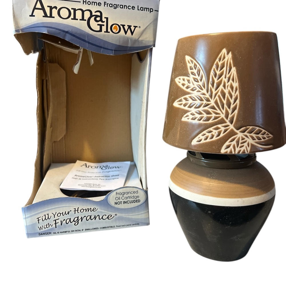 NWT AROMA GLOW | HOME FRAGRANCE LAMP